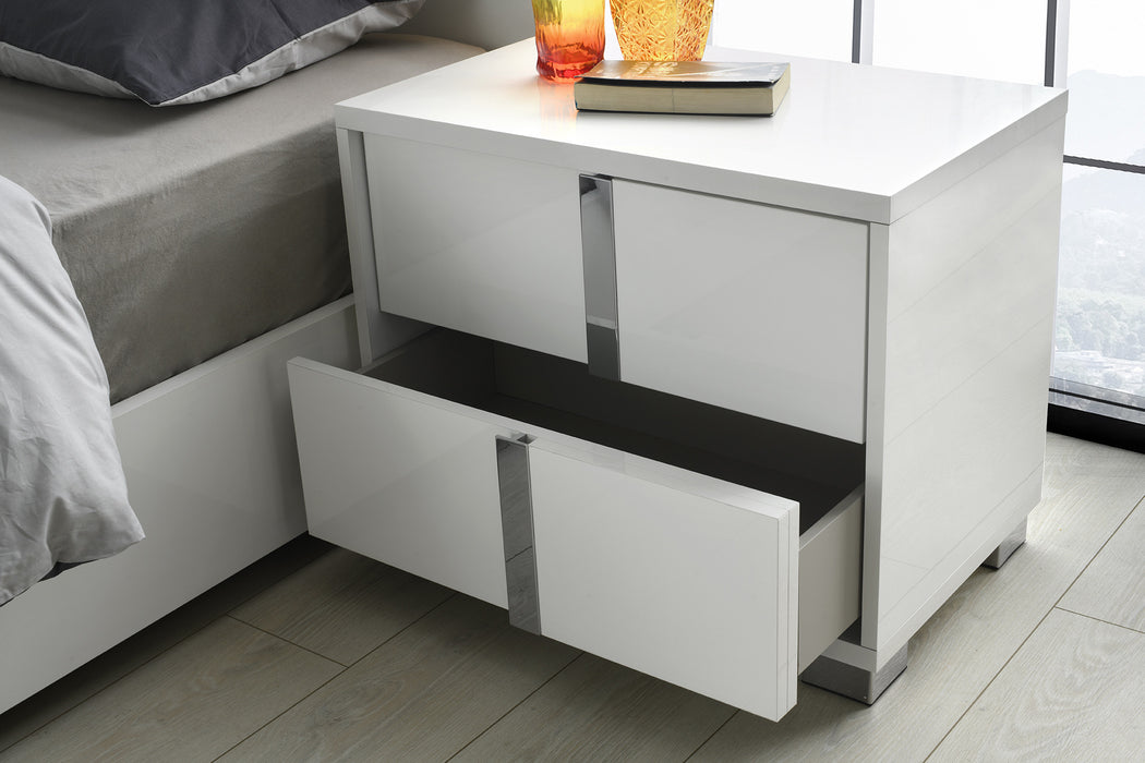 Giulia Mirror in White