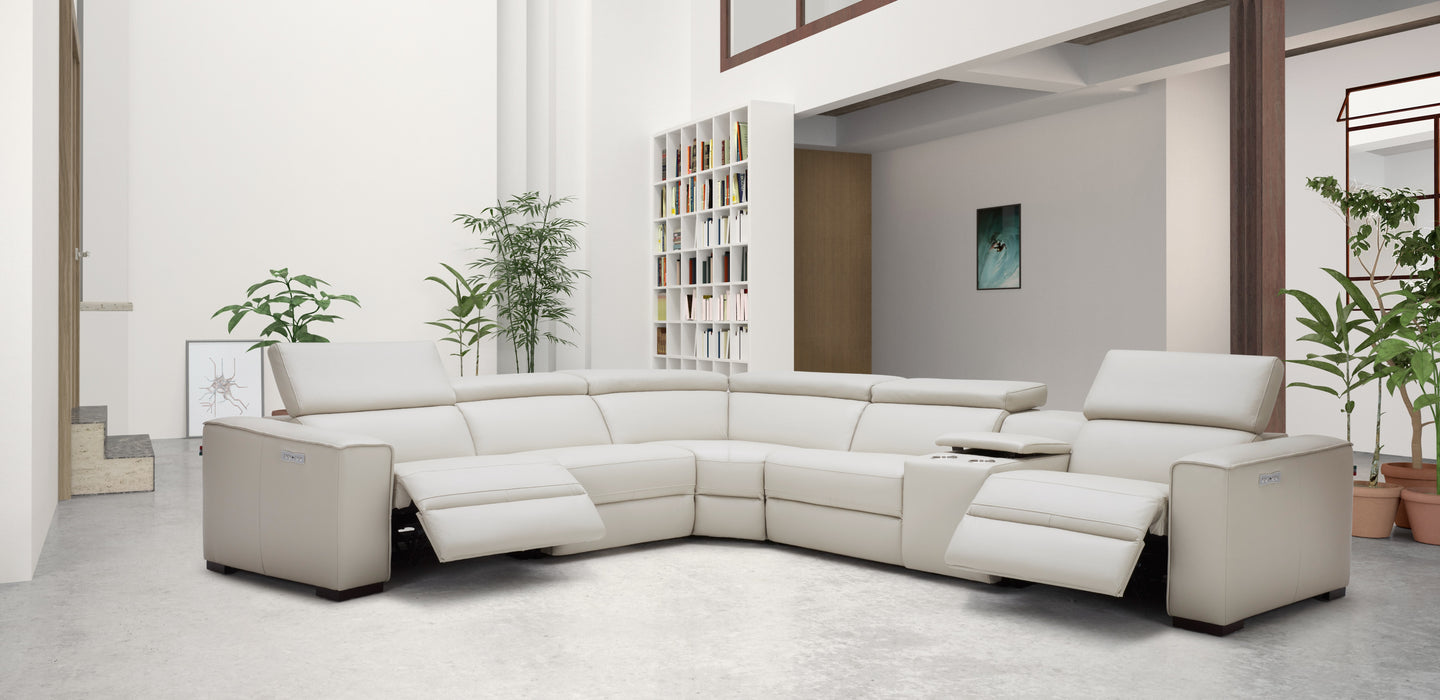 Picasso Motion Sectional in Silver Grey